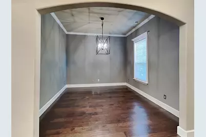 300 Madison Street, Burleson, TX 76028 - Photo 5