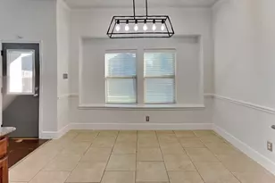 300 Madison St, Burleson, TX 76028 - Photo 11