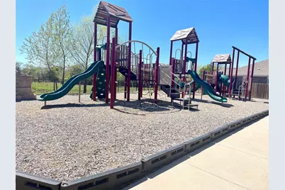 1608 Blackburn Way, Princeton, TX 75407 - Photo 17