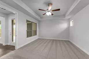 1012 Violet Dr, Crowley, TX 76036 - Photo 19