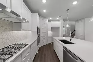 1012 Violet Dr, Crowley, TX 76036 - Photo 23