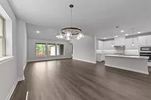 1012 Violet Dr, Crowley, TX 76036 - Photo 21