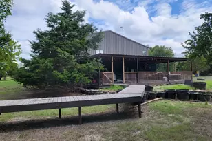 1299 Sunset Dr, Kaufman, TX 75142 - Photo 3