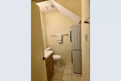 922 Fannin Street #102, Denton, TX 76201 - Photo 5