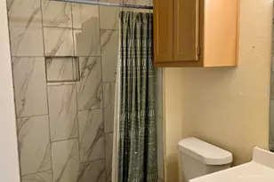 922 Fannin St, Denton, TX 76201 - Photo 7