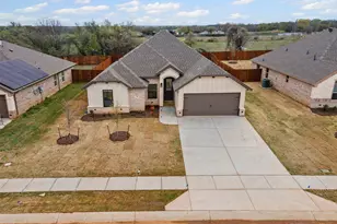 708 Jameson, Springtown, TX 76082 - Photo 33