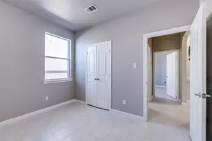 7904 Roswell Ct, Arlington, TX 76002 - Photo 17