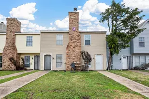 9459 Olde Village Ct, Dallas, TX 75227 - Photo 1