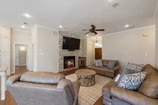 116 1st Oak Dr, Enchanted Oaks, TX 75156 - Photo 3