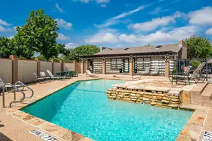 322 W Harwood Rd, Hurst, TX 76054 - Photo 33