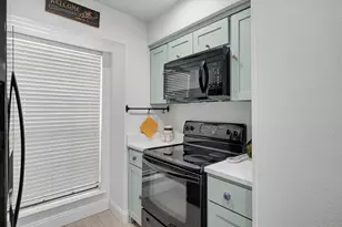 322 W Harwood Rd, Hurst, TX 76054 - Photo 13