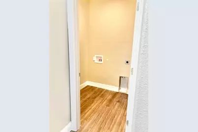 430 W Coffin Street, Denison, TX 75020 - Photo 7