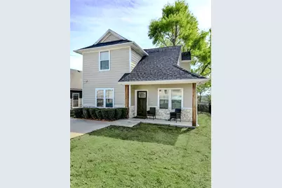 430 W Coffin Street, Denison, TX 75020 - Photo 1