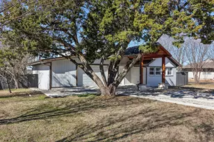 4765 Cecilia Ave, Midlothian, TX 76065 - Photo 3