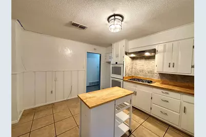 1402 W Water Street, Weatherford, TX 76086 - Photo 13