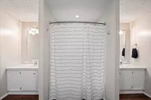 212 Brazos Harbor Dr, Granbury, TX 76048 - Photo 5