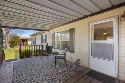 212 Brazos Harbor Drive, Granbury, TX 76048 - Photo 25