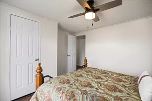 212 Brazos Harbor Dr, Granbury, TX 76048 - Photo 13