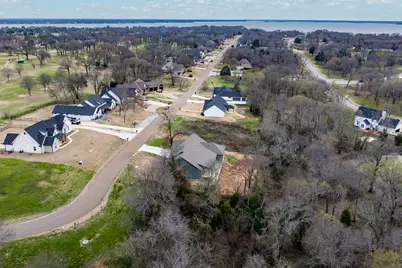 202 Splitrail Drive, Mabank, TX 75143 - Photo 11