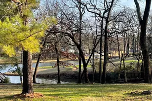 131 Pinnacle Club Dr, Mabank, TX 75156 - Photo 1