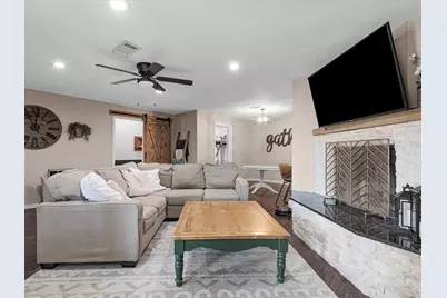 1308 Myrtle Street, Denton, TX 76201 - Photo 7