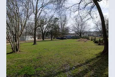 403 Monroe Street, Deport, TX 75435 - Photo 13