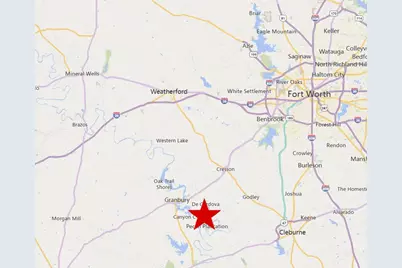 6750 Rollins, Granbury, TX 76049 - Photo 5