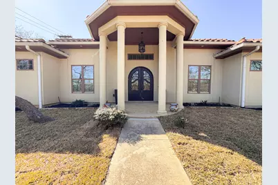 1302 Woodridge Circle, Euless, TX 76040 - Photo 1