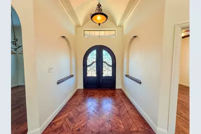 1302 Woodridge Circle, Euless, TX 76040 - Photo 5