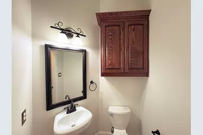 1302 Woodridge Circle, Euless, TX 76040 - Photo 15