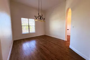 1302 Woodridge Cir, Euless, TX 76040 - Photo 11