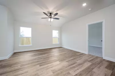 102 Walnut Street, Whitesboro, TX 76273 - Photo 15