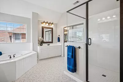 7409 Bradford Pear Drive, Irving, TX 75063 - Photo 27