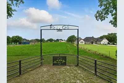 000 Fm 2450, Sanger, TX 76266 - Photo 5