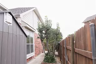 3605 Moultrie Dr, Garland, TX 75040 - Photo 9