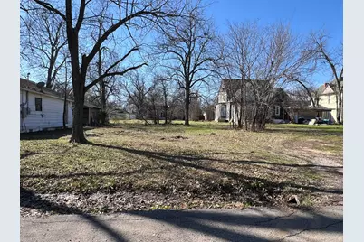 954 3rd Street SE, Paris, TX 75460 - Photo 1