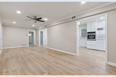 1407 Robin Drive, Sherman, TX 75092 - Photo 5