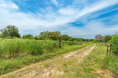 1987 Farm Road 900 N, Saltillo, TX 75478 - Photo 9