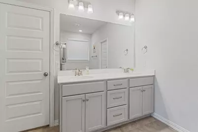 125 Kirwin Drive, Fort Worth, TX 76131 - Photo 15