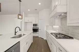 104 Calf Ln, Midlothian, TX 76065 - Photo 5