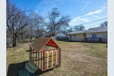 1403 Hovey Street, Bridgeport, TX 76426 - Photo 29