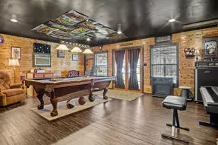 2608 Royal Ln, Granbury, TX 76049 - Photo 25