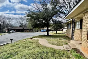 903 Seymore Cir, Denison, TX 75020 - Photo 15