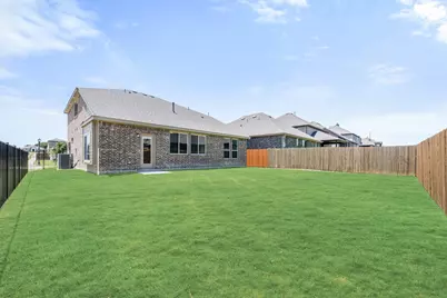 8200 Leopard Pass, Godley, TX 76044 - Photo 37