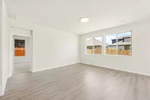 8200 Leopard Pass, Godley, TX 76044 - Photo 19