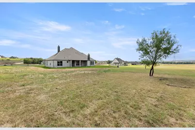 1017 Lake Prairie Trail, Fort Worth, TX 76126 - Photo 3