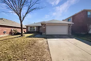 2042 Lake Trail Dr, Heartland, TX 75126 - Photo 9