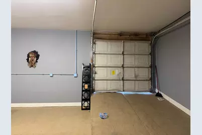 301 SE 14th Street, Grand Prairie, TX 75051 - Photo 31