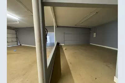 301 SE 14th Street, Grand Prairie, TX 75051 - Photo 29