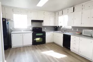 142 County Road 1591 Rd, Alvord, TX 76225 - Photo 15